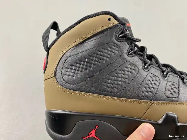 Rep MAX Air Olive HV4794-030 9 Jordan 0531